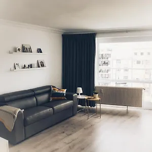 Apartment Living, Ostende